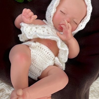 Boneca Reborn de Silicone de Corpo Inteiro a Beber e a Molhar – Lílian, 34cm Bebé Prematuro Menina Realista, Banhável, Presente Ideal para Meninas