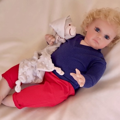 Bebé reborn menino Miguel, com cabelo enraizado realista, peso 2kg, boneca infantil realista de 60 cm com corpo de pano, envio rápido, pronto para enviar Bebé reborn menino Miguel, com cabelo enraizado realista, peso 2kg, boneca infantil realista de 60 cm com corpo de pano, envio rápido, pronto para enviar