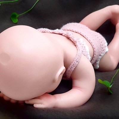 Boneca Bebé Reborn Catarina Corpo Inteiro Silicone Sólido, 34cm Mini Prematuro, Banhável, Presente de Aniversário Perfeito