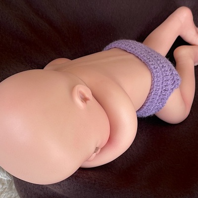 Boneca Reborn Corpo Inteiro Silicone Nora, Mini Bebé  Menina  Prematuro 1,4kg, 34cm, Boneca Terapia Realista, Banhável, Presente de Aniversário