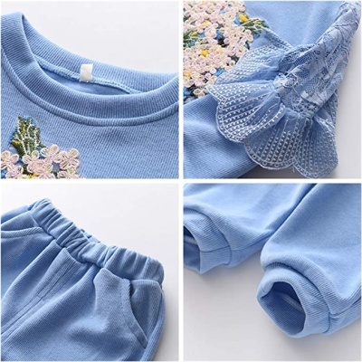 Conjuntos de roupa para bebé com padrão de flores bonitas. Camisola de renda e calças para criança