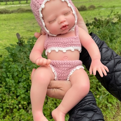 Boneca Bebé Reborn Corpo Inteiro Silicone Nora, Mini Bebé Dormido, Prematuro 34cm, Realista, Banhável, Presente Ideal Para Meninas