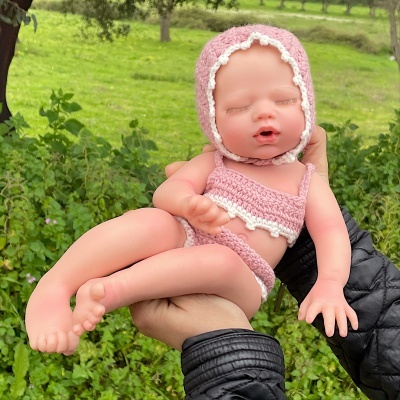 Boneca Bebé Reborn Corpo Inteiro Silicone Nora, Mini Bebé Dormido, Prematuro 34cm, Realista, Banhável, Presente Ideal Para Meninas