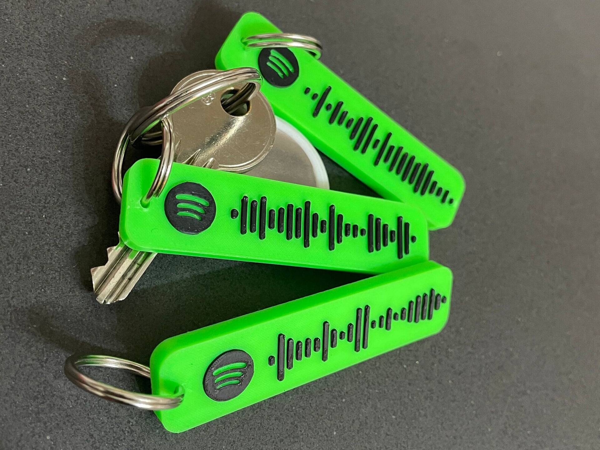 Porta-Chaves de Música Personalizado - Celebre as Suas Memórias Musicais!