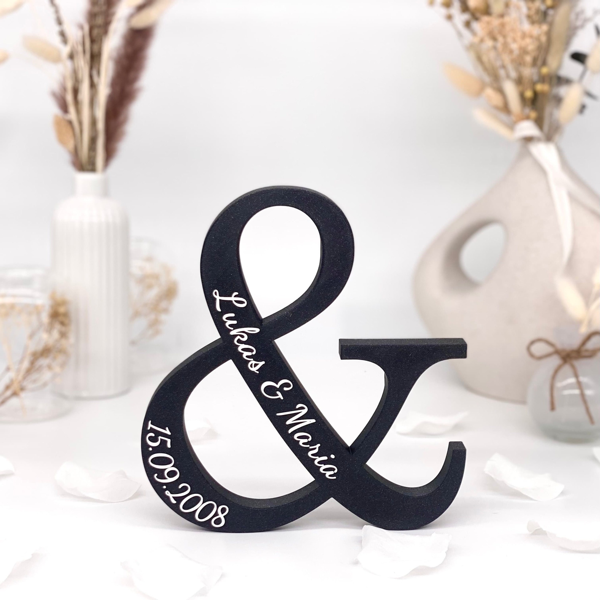 Símbolo de Amor Personalizado '&' – Presente Único para Casamento/Noivado