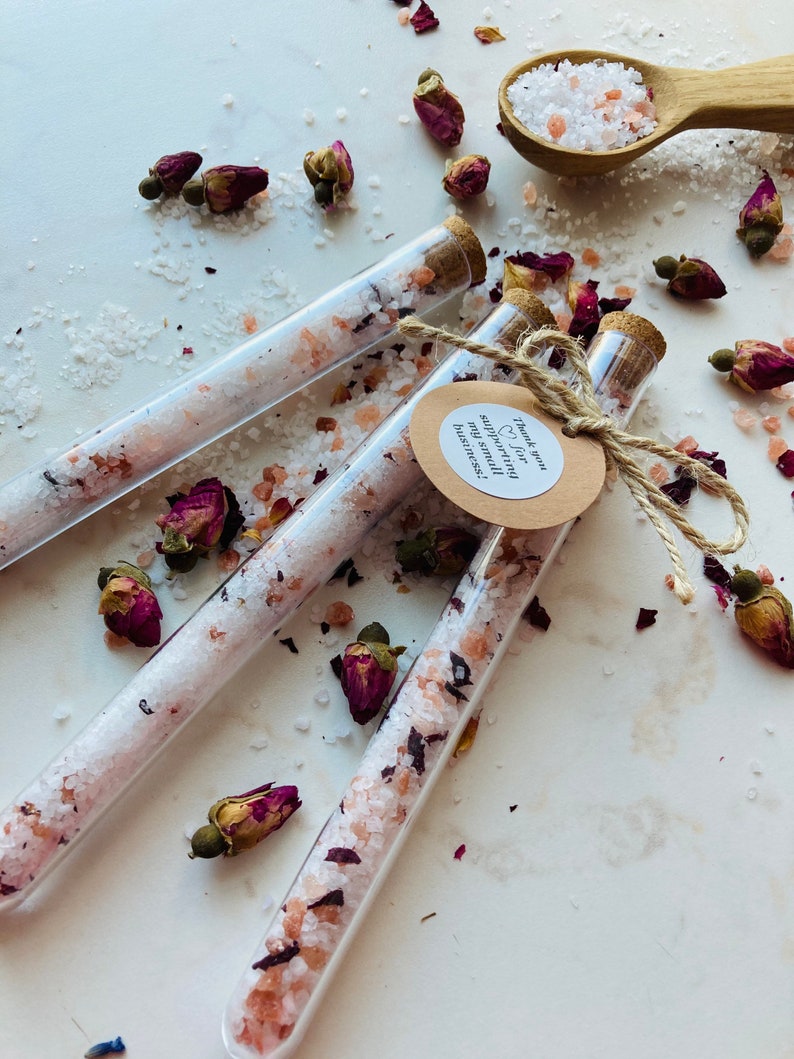 Lembrança Sal de Banho com Rosas em Tubo de Ensaio