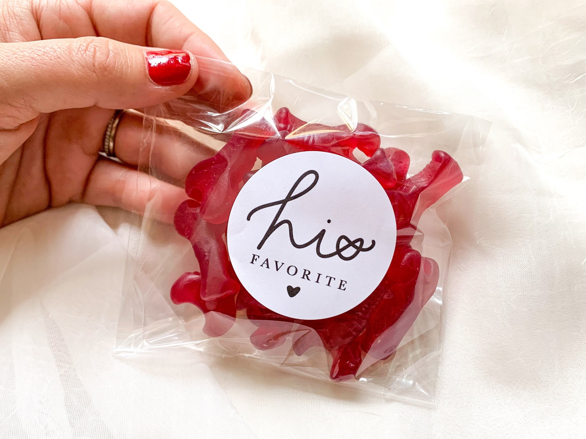 🍬 Saqueta Doce Personalizada – Gomas Sortidas com Etiqueta