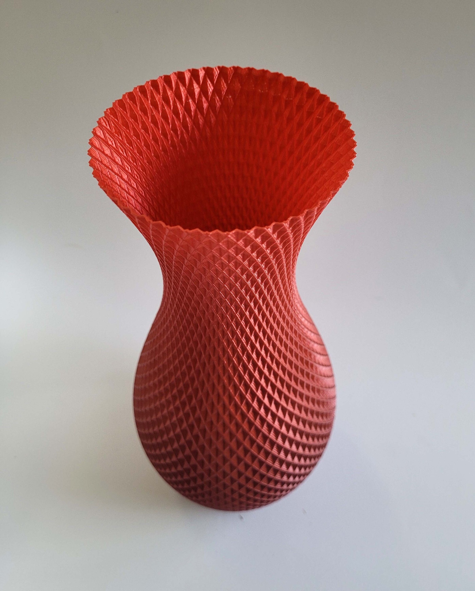 Impressão 3D - Coleção Geométrica Encantada: Escolha Entre 9 Vasos 3D Únicos