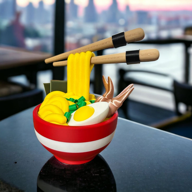 Tigela de Ramen com Compartimento Secreto