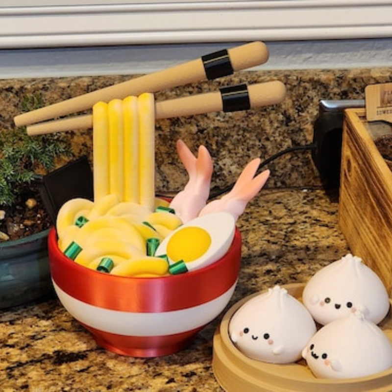 Tigela de Ramen com Compartimento Secreto