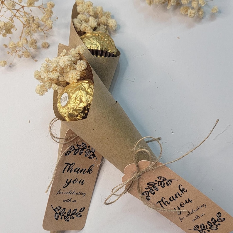 Lembrança Cone Rústico com Ferrero Rocher