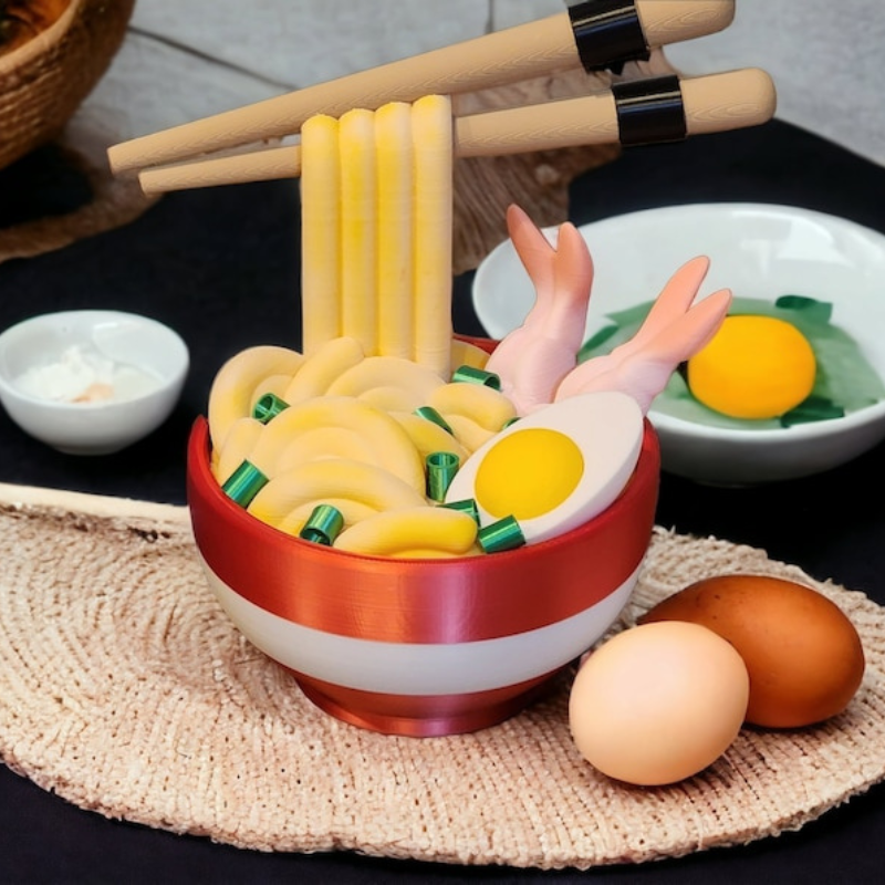 Tigela de Ramen com Compartimento Secreto