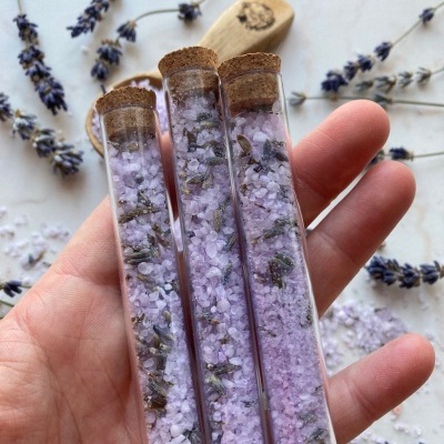 Lembrança Sal de Banho de Lavanda em Tubo de Ensaio
