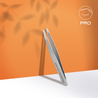 Pinça para Sobrancelhas EXPERT 10 TYPE 4