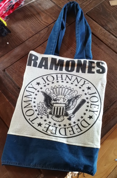 Saco Ramones