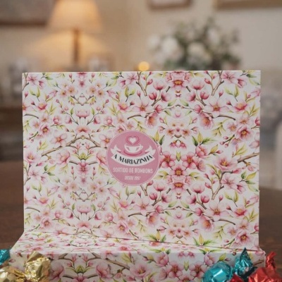 Bombons | Caixa Florália (16 Bombons)