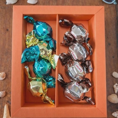 Bombons | Caixa Laranjinha (8 Bombons)