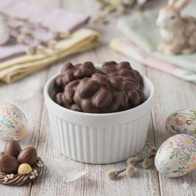 Amendoim Coberto de Chocolate Negro (75% Cacau)