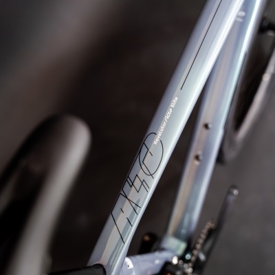 KTM Revelator Alto Elite 2026 | Bright Teal - Rodas em Carbono