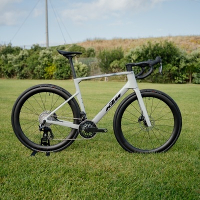KTM Revelator Syro Prime AXS | Powermeter