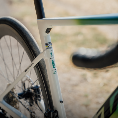 KTM Revelator Alto Master 2026 | White + Jungle