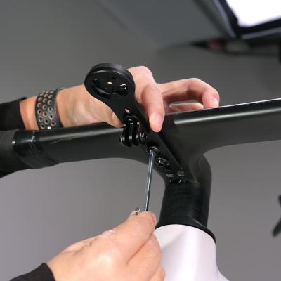 Suporte para ciclocomputador integrado
