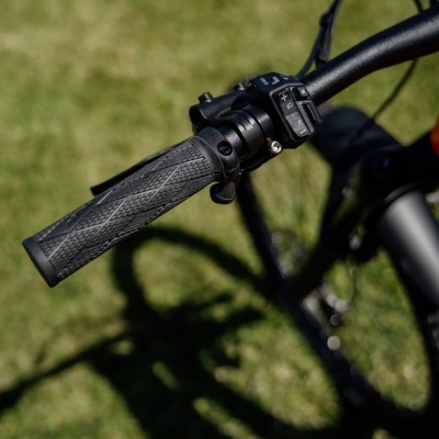 KTM Macina Lycan Elite CX-R Race | Fresh Orange (Black)