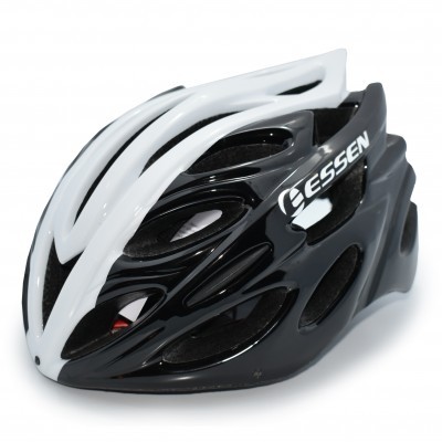 https://www.ambikes.pt/product/capacete-essen-preto-branco