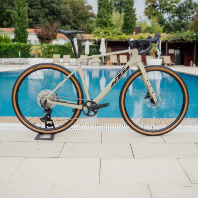 KTM Gravelator Pro 2026 | Mineral Green matt