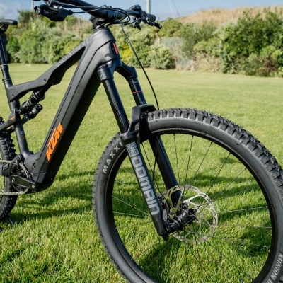KTM Macina Prowler Elite CX-R Race