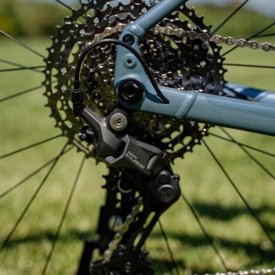 KTM Gravelator 25 | Shark Blue Matt (Black Glossy)