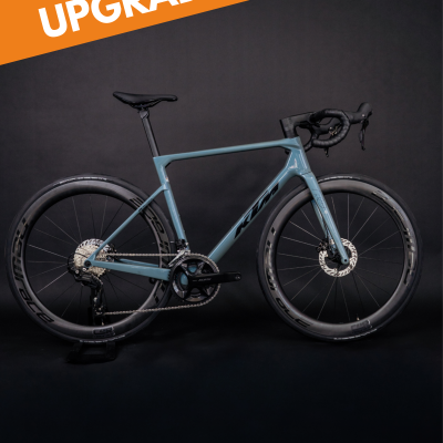 KTM Revelator Alto Pro 2026 | Candy Blue - Rodas Carbono