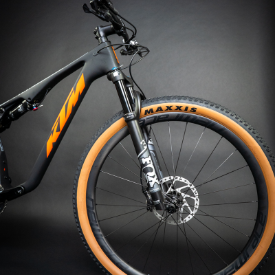 KTM Scarp Elite XT | Rodas em Carbono