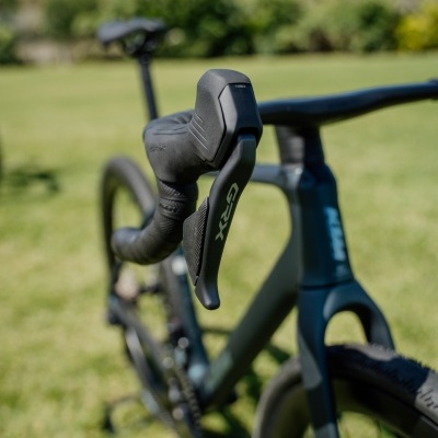 KTM Gravelator Prestige Di2 | Dark Sea Matt (Irised Blue Glossy)