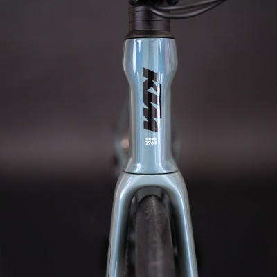 KTM Revelator Alto Pro 2026 | Candy Bluegrey - Rodas em Carbono