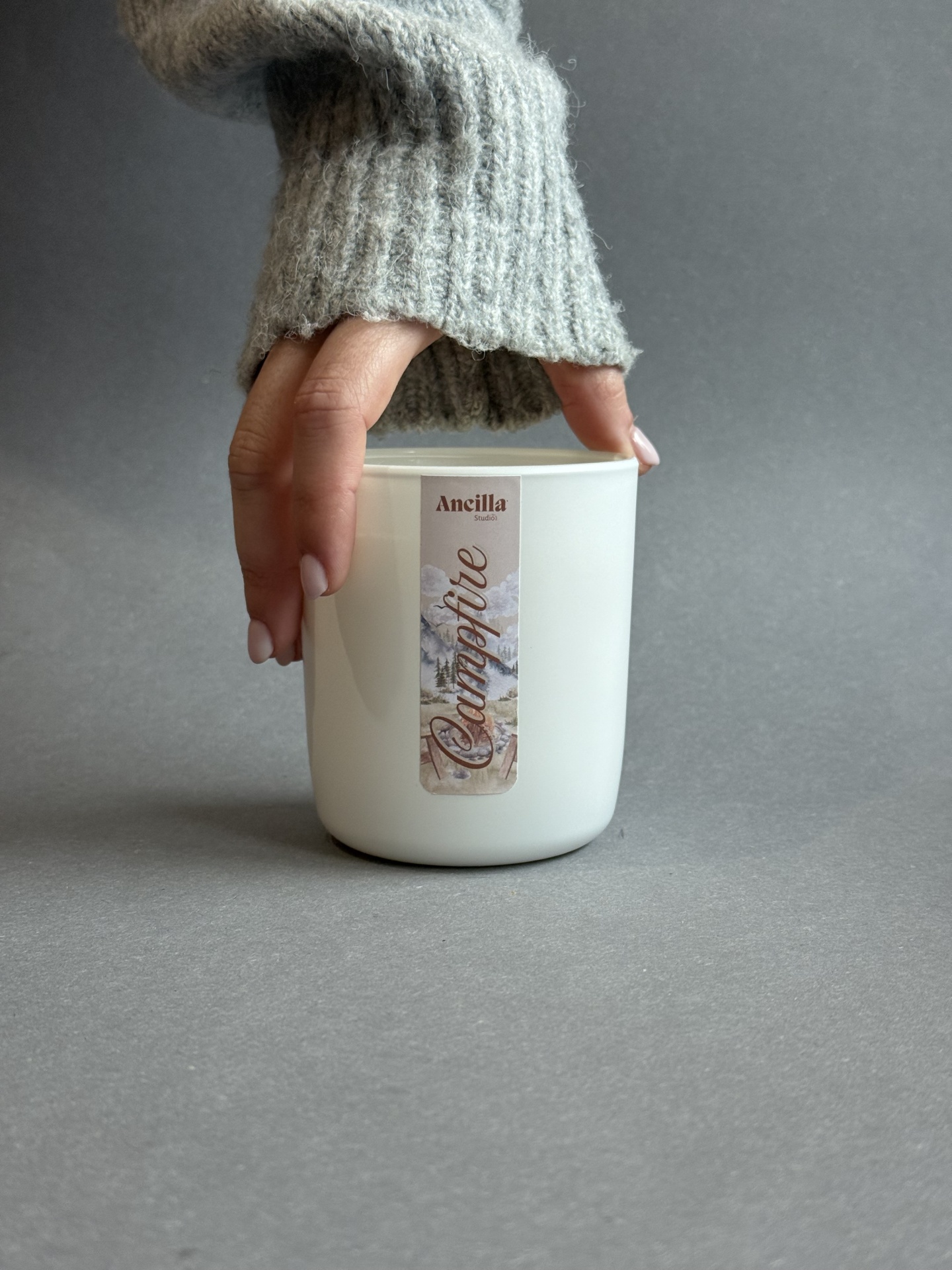 The Essencial Candle The Essencial Candle