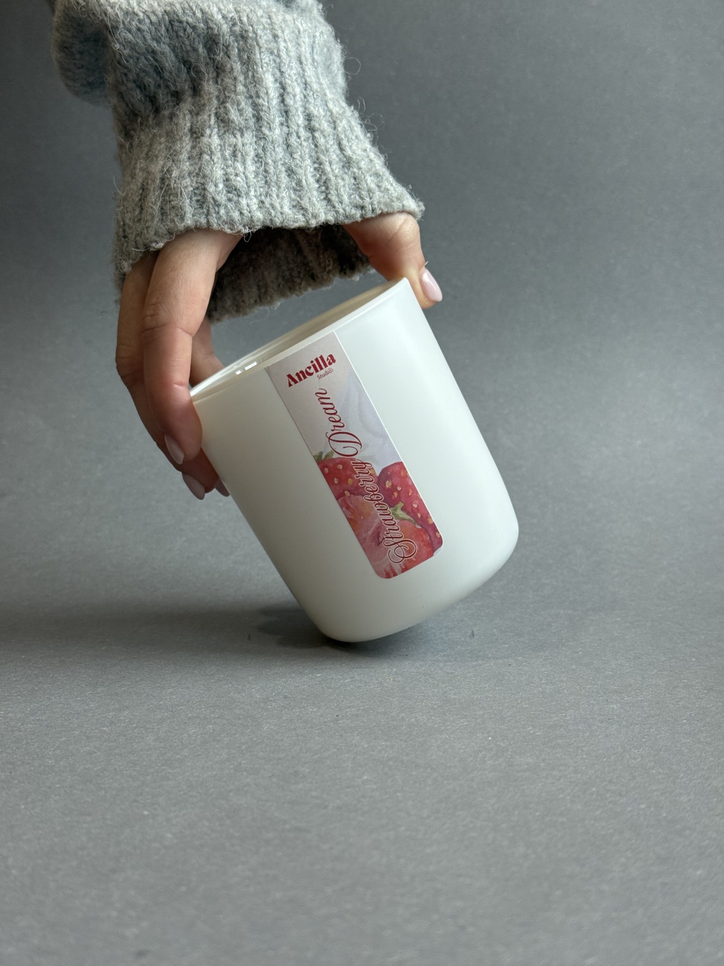 The Essencial Candle The Essencial Candle