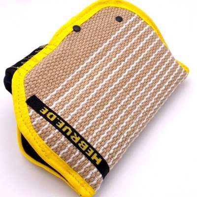 Hebrue Braço técnico  "Gandi" em forma de cunha