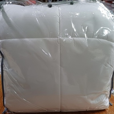 Edredão liso branco - 350g/m2