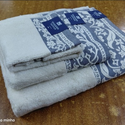 Jogo de banho - 100% algodão 550gm/m2  refª Royale - Torres Novas