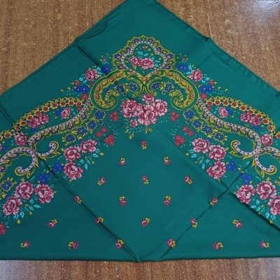 Lenço regional minhota sem franja