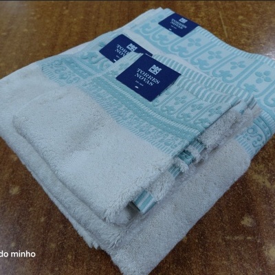 Jogo de banho - 100% algodão 550gm/m2  refª Piazza - Torres Novas