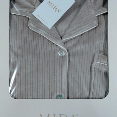 Pijama senhora ref 8465 Mira - aveludado - (inverno 2025)