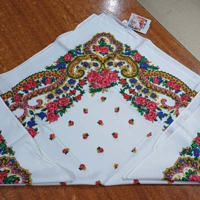 Lenço regional minhota sem franja