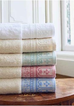 Jogo de banho - 100% algodão 550gm/m2  refª Piazza - Torres Novas