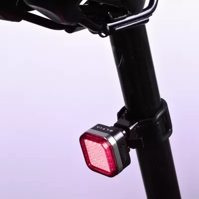 LUZ TRASEIRA ELTIN 40 LUMENS