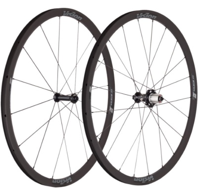 PAR DE RODAS TRIMAX35