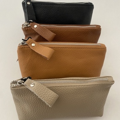 Bolsa multiusos em pele