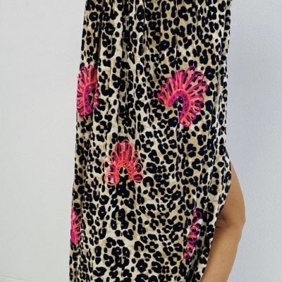 Vestido Animal Print bordado Rosa