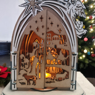 Presépio de Natal forma de igreja